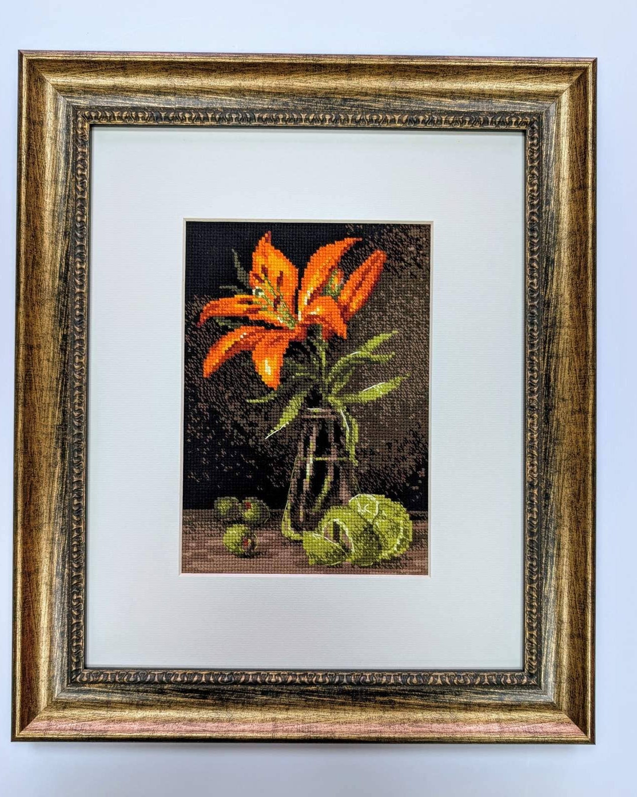 Lilje og Lime – RIOLIS Broderikit (15 x 21 cm)