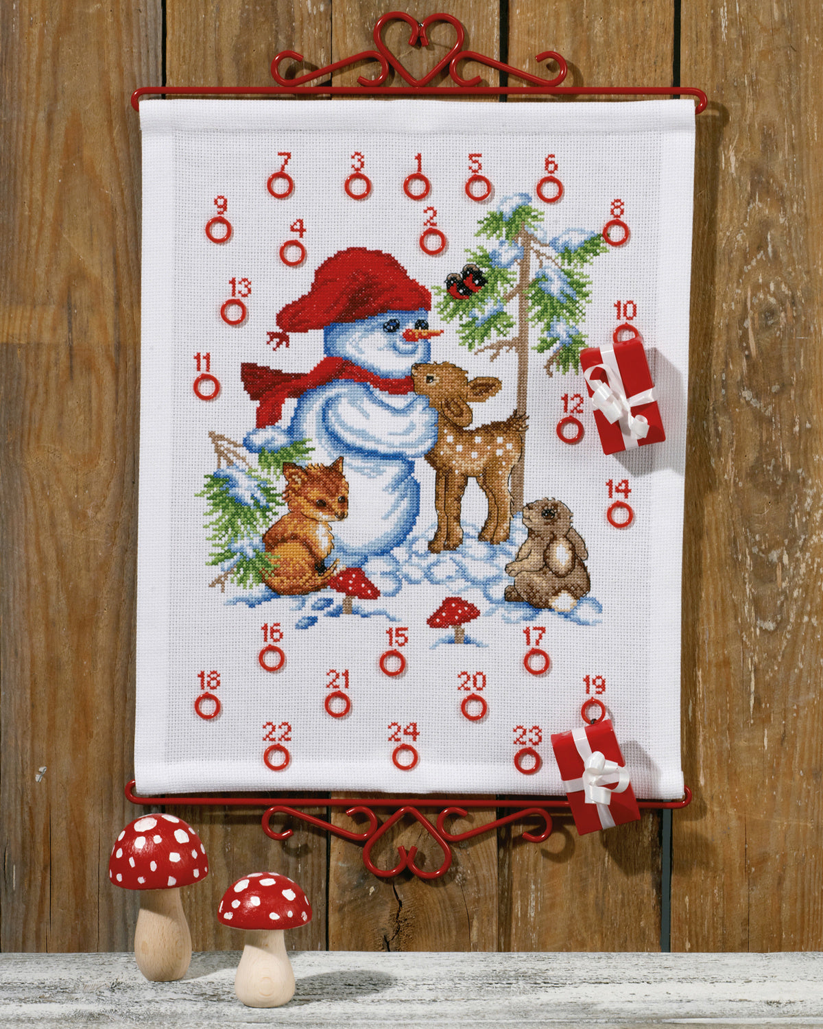 Julekalender Snemand – Broderikit (32 x 41 cm)