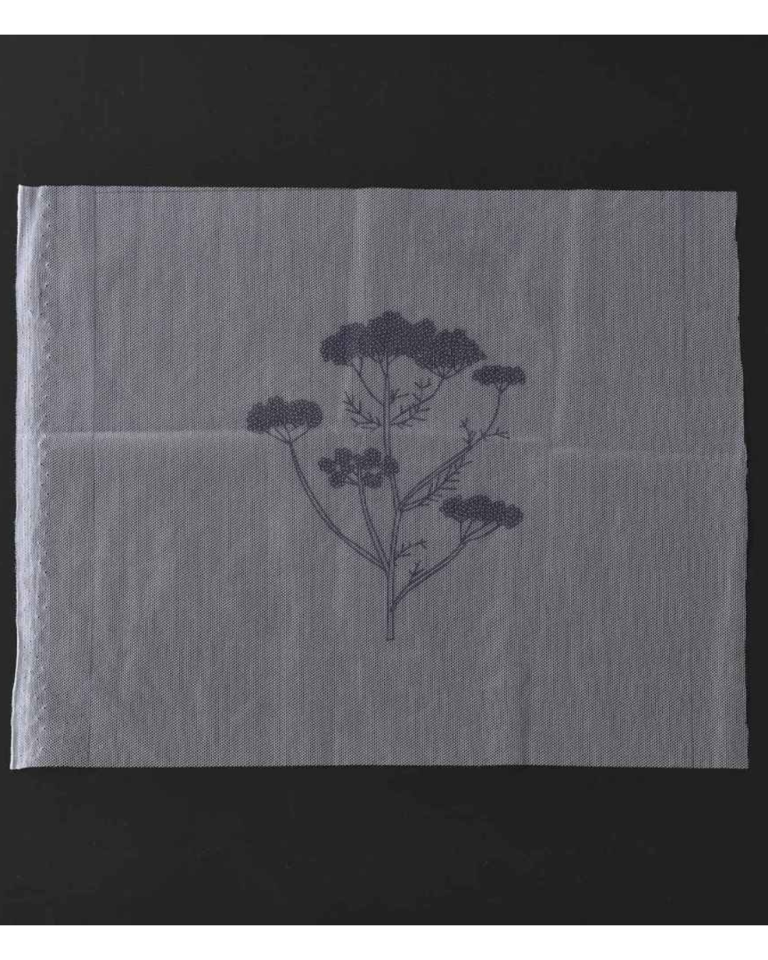 Blomster - Broderikit på Transparent Stof med Ramme (Ø18 cm)