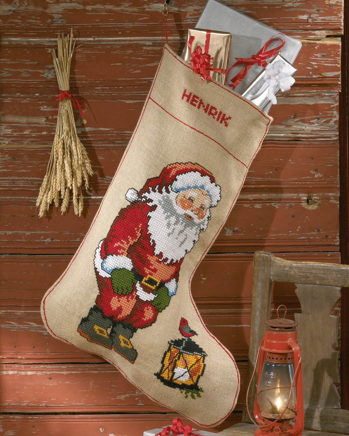 Julesok XL med Julemand og Navn – Broderikit (57 x 80 cm)