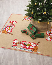 Juletræstæppe Orkester Nisser – Broderikit (172×172 cm)