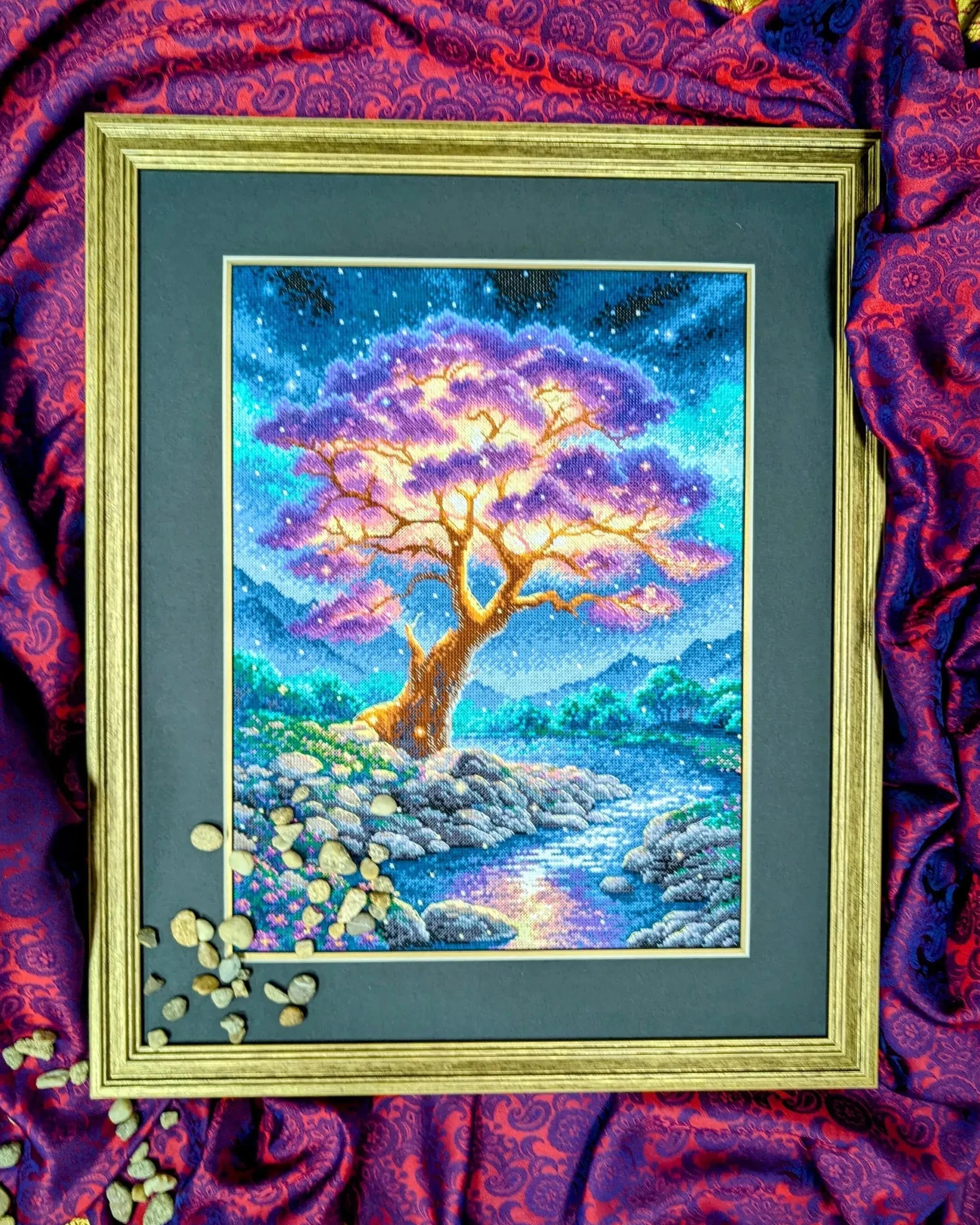 Mystisk Univers – RIOLIS Broderikit (30 x 40 cm)