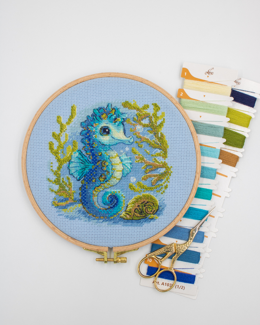 Baby-søhest - AINE Broderikit (15 x 15 cm)