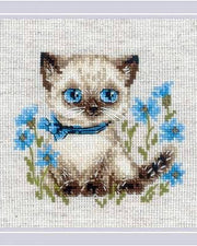Siamesisk killing - RIOLIS Broderikit (15 x 15 cm)