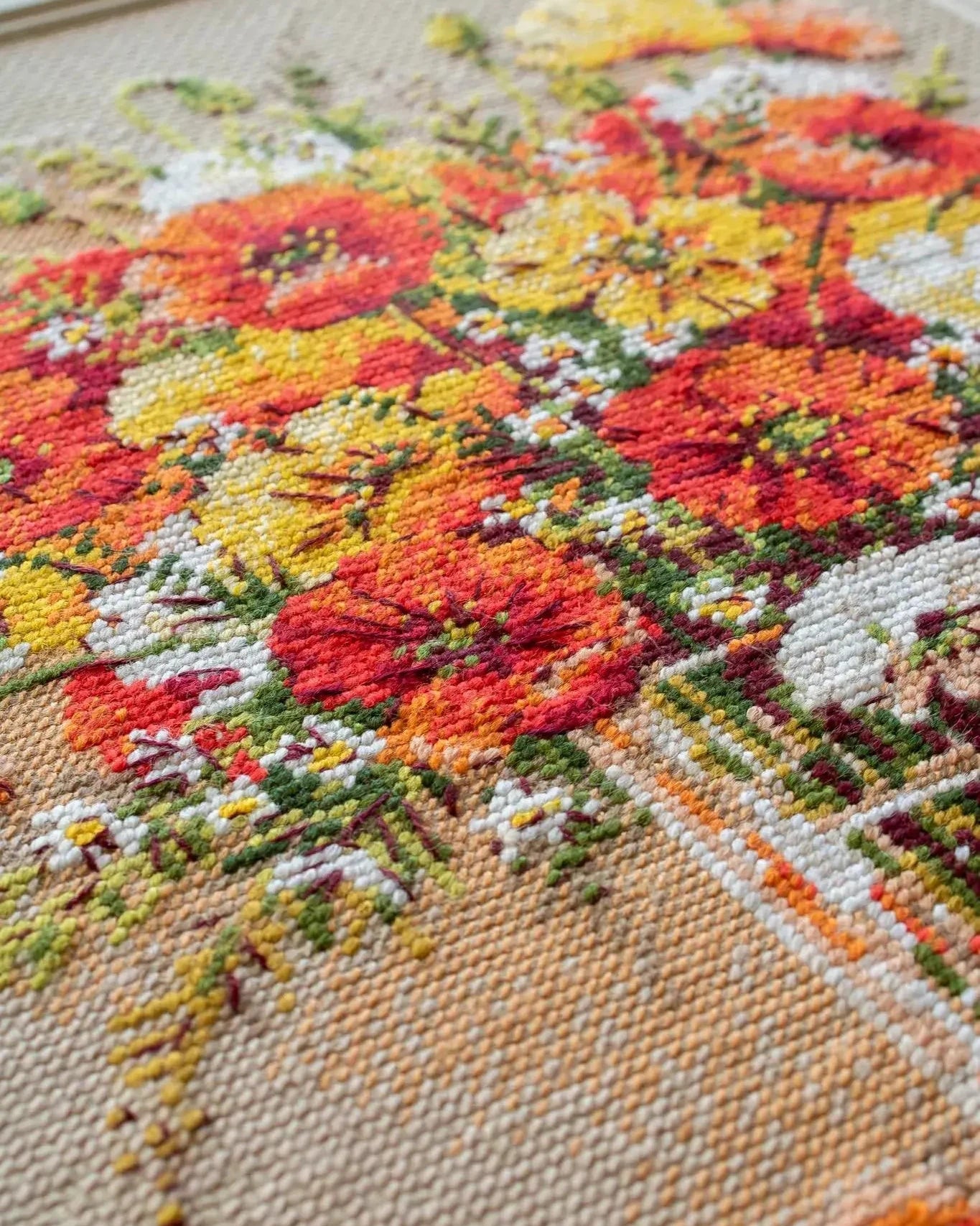 Markvalmuer – RIOLIS Broderikit (24 x 30 cm)