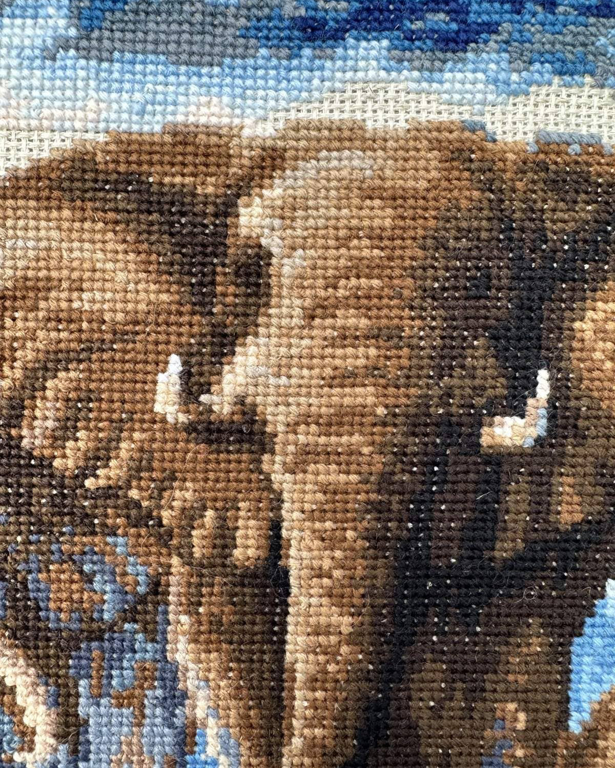 Elefanter i Savannen – RIOLIS Broderikit (40 x 30 cm)