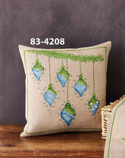 Julekugler Pude – Broderikit (40 x 40 cm)