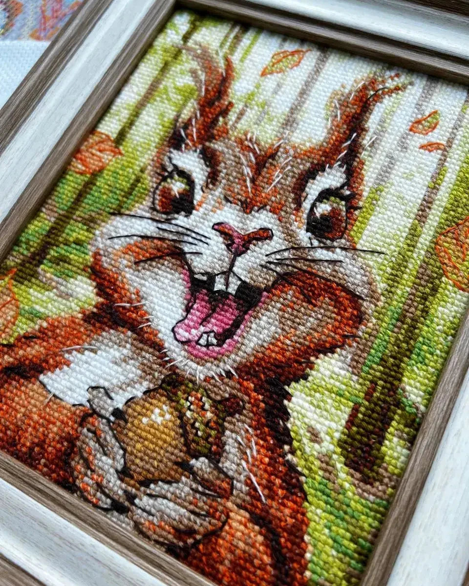 Nutty Delight – RIOLIS Broderikit (15 x 18 cm)