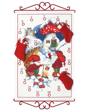 Julekalender med Nisser der Varmer Te – Broderikit (32x47 cm)