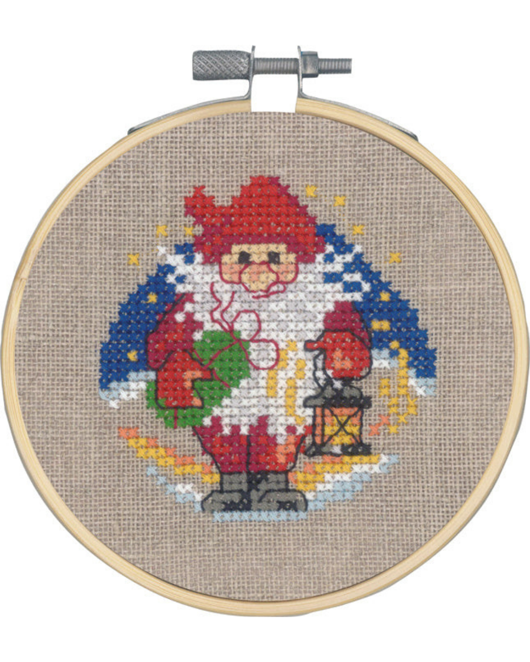 Vinternisse med Gave & Lygte – Broderikit (7x7 cm) inkl. ramme