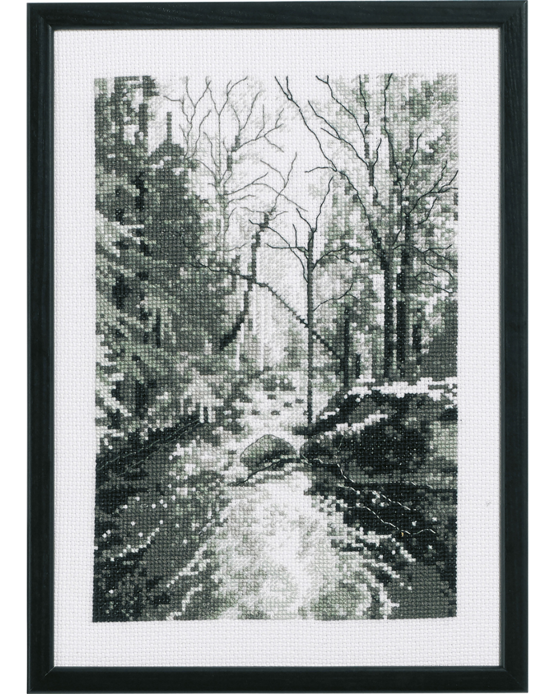 Skovbækken Sort/Hvid – Broderikit (21x29 cm)