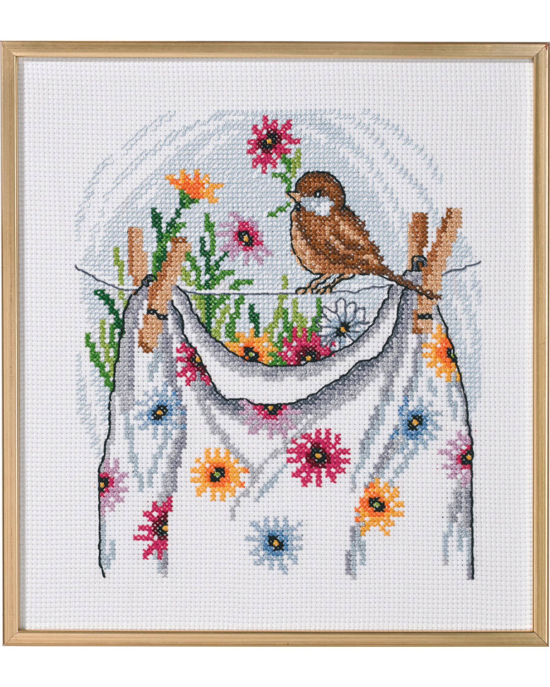 Vasketøjet med Fugl – Broderikit (26x30 cm)