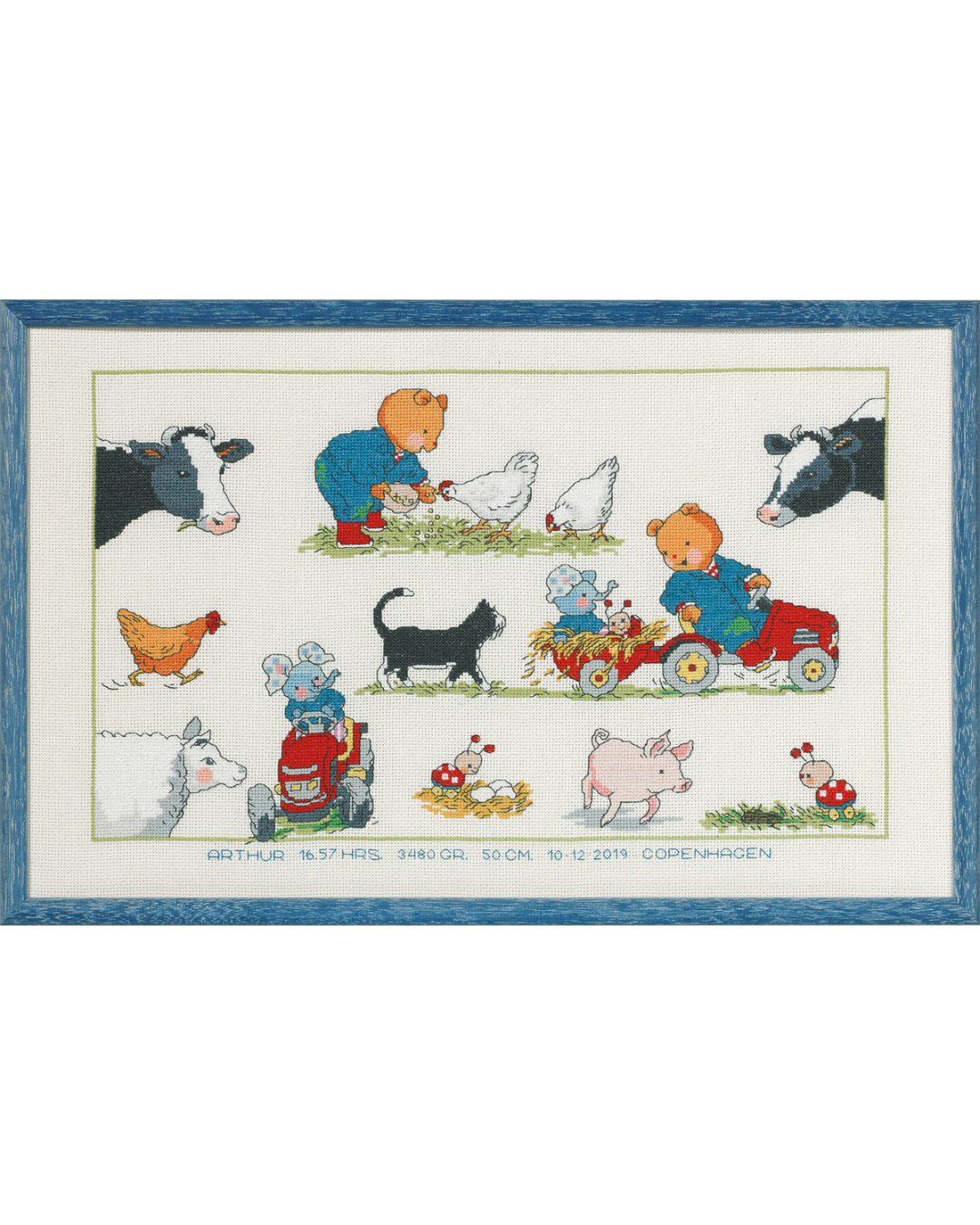 Fødselsbillede med gårddyr – Broderikit (44 x 27 cm)