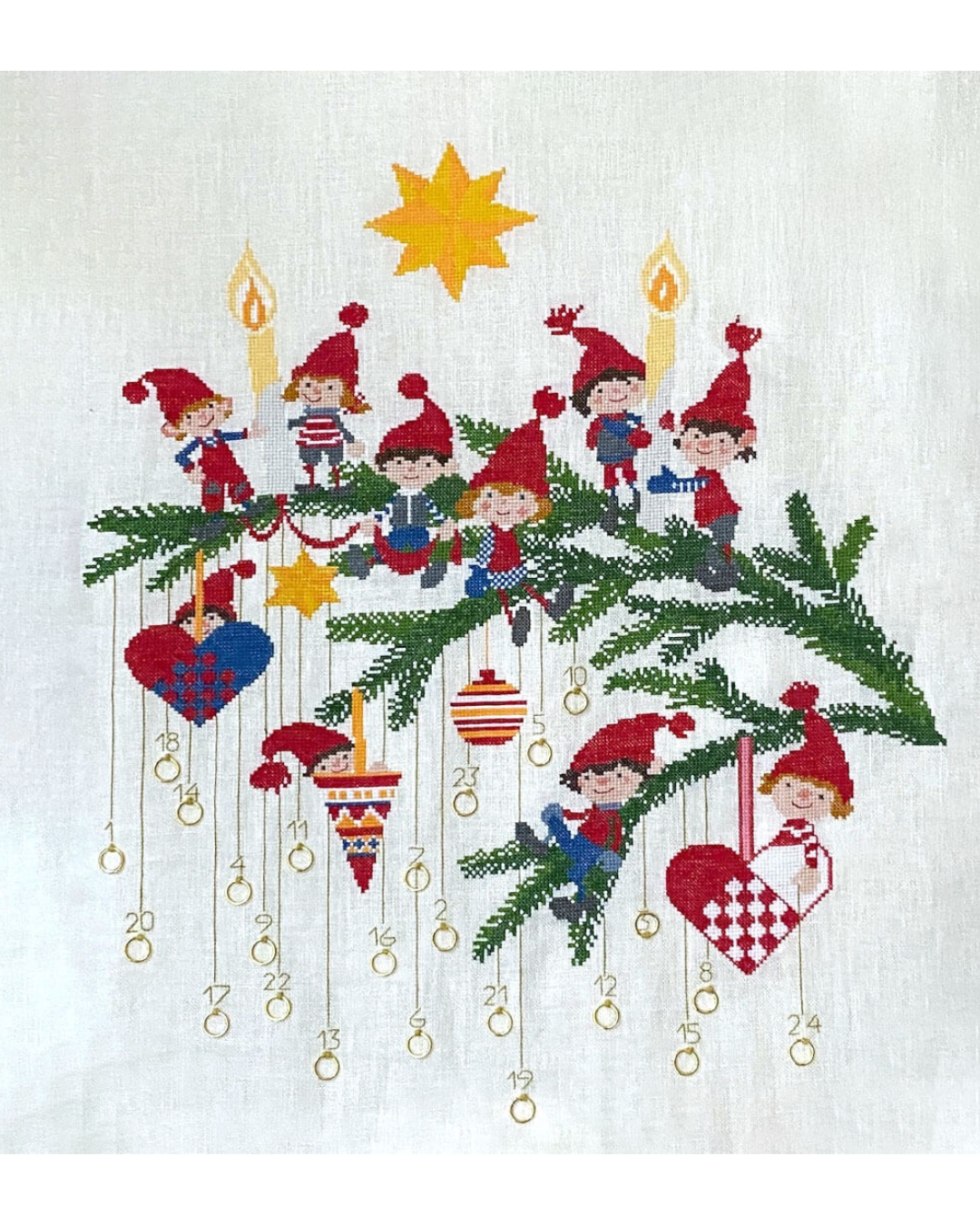 Haandarbejdets Fremme | Glade nisser Julekalender – Broderikit (52×58 cm)