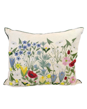 Haandarbejdets Fremme | Blomsterbed Årets Flora pude - Broderikit (39×49 cm)