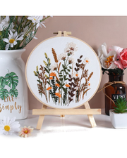 Blomster – Broderikit (Ø20 cm) inkl. ramme