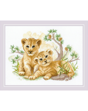 Savannah Børn – RIOLIS Broderikit (40 x 30 cm)