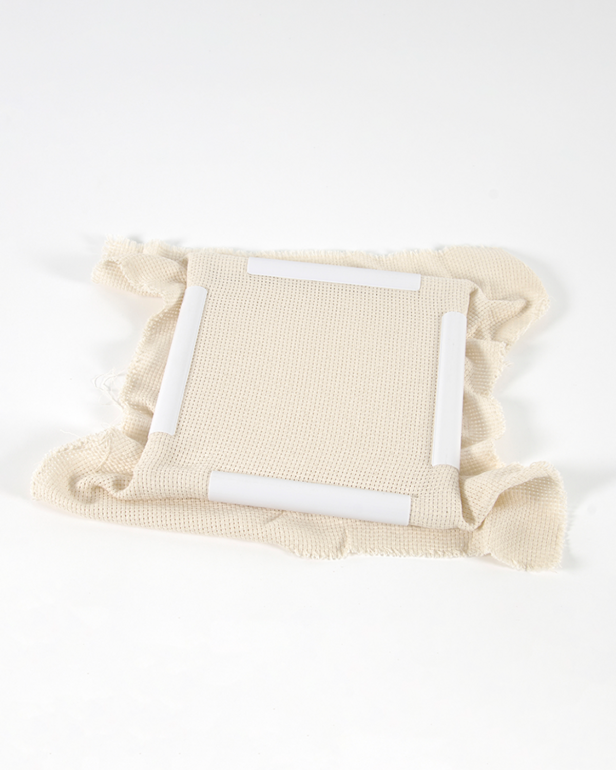 DMC Broderiramme i plast (43 × 43 cm)