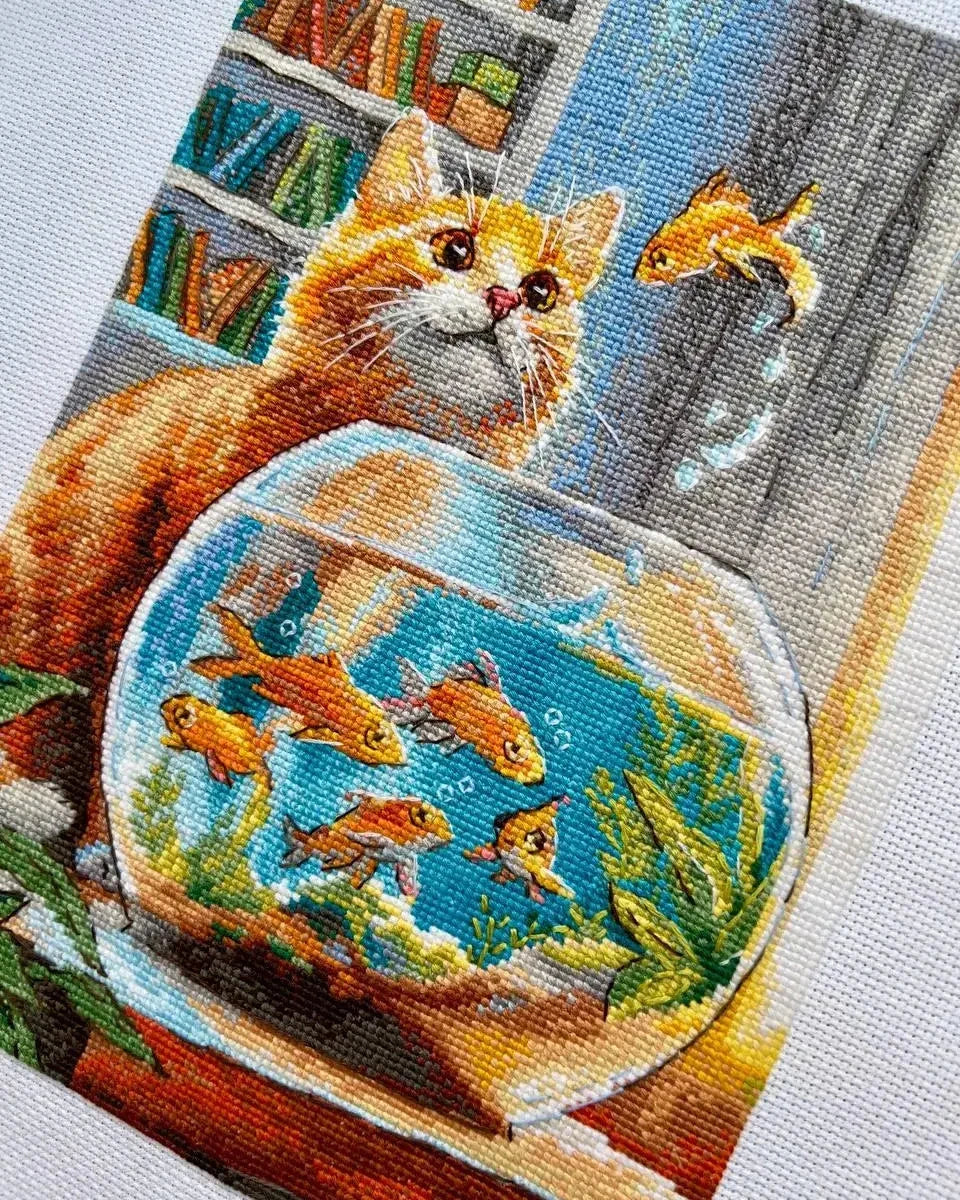 Ginger Observer – RIOLIS Broderikit (21 x 30 cm)
