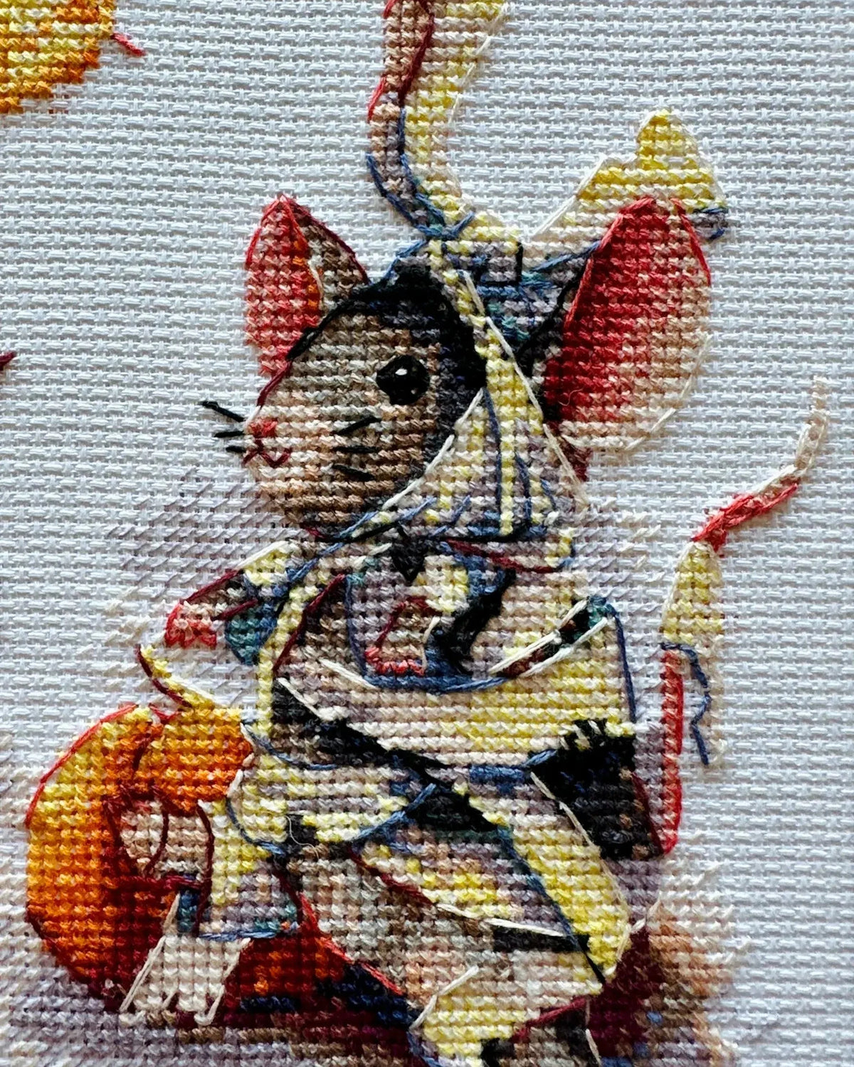 Uhyggelig musetrio – RIOLIS Broderikit (30 x 21 cm)