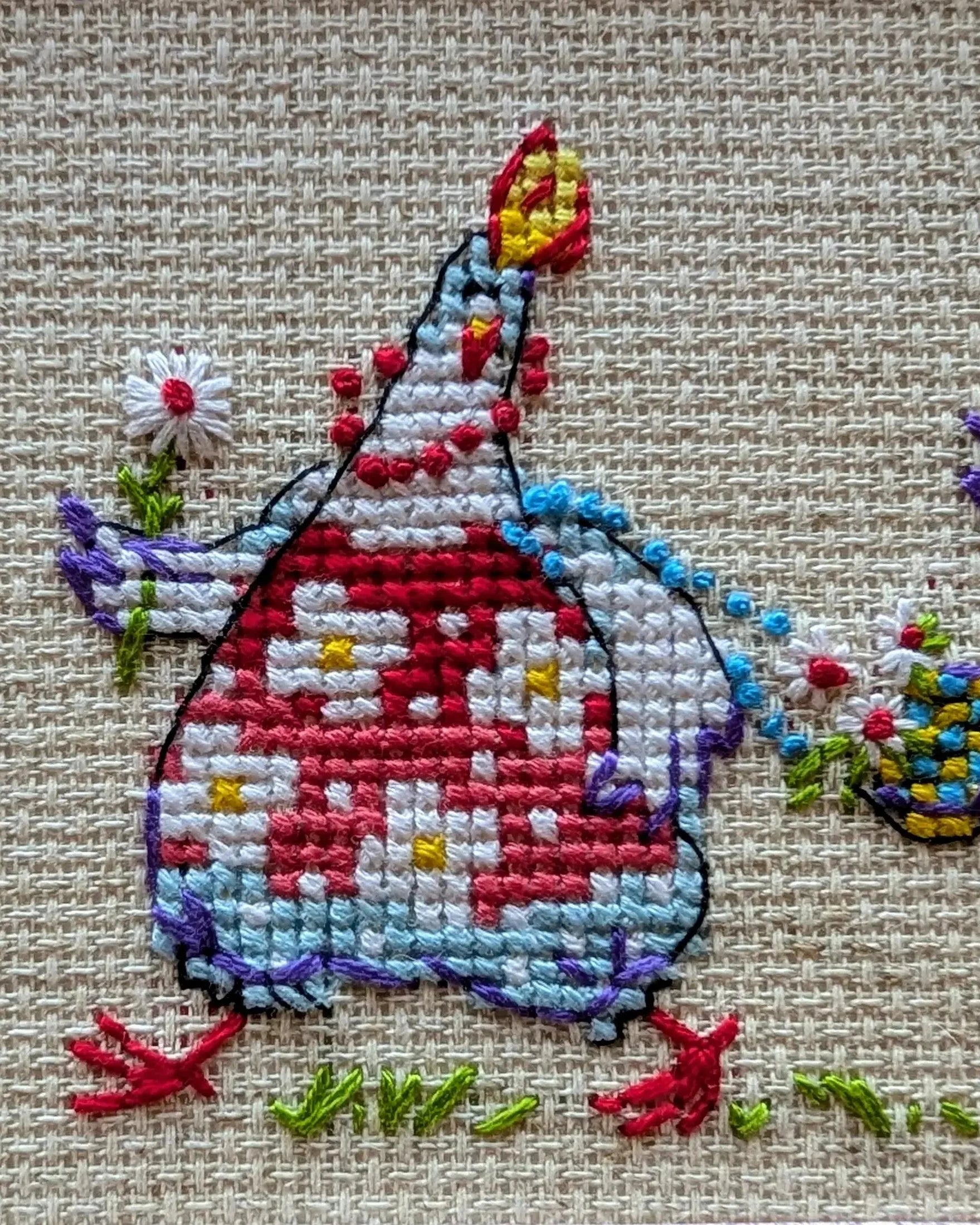 Glade Høns - RIOLIS Broderikit (24 x 8 cm)