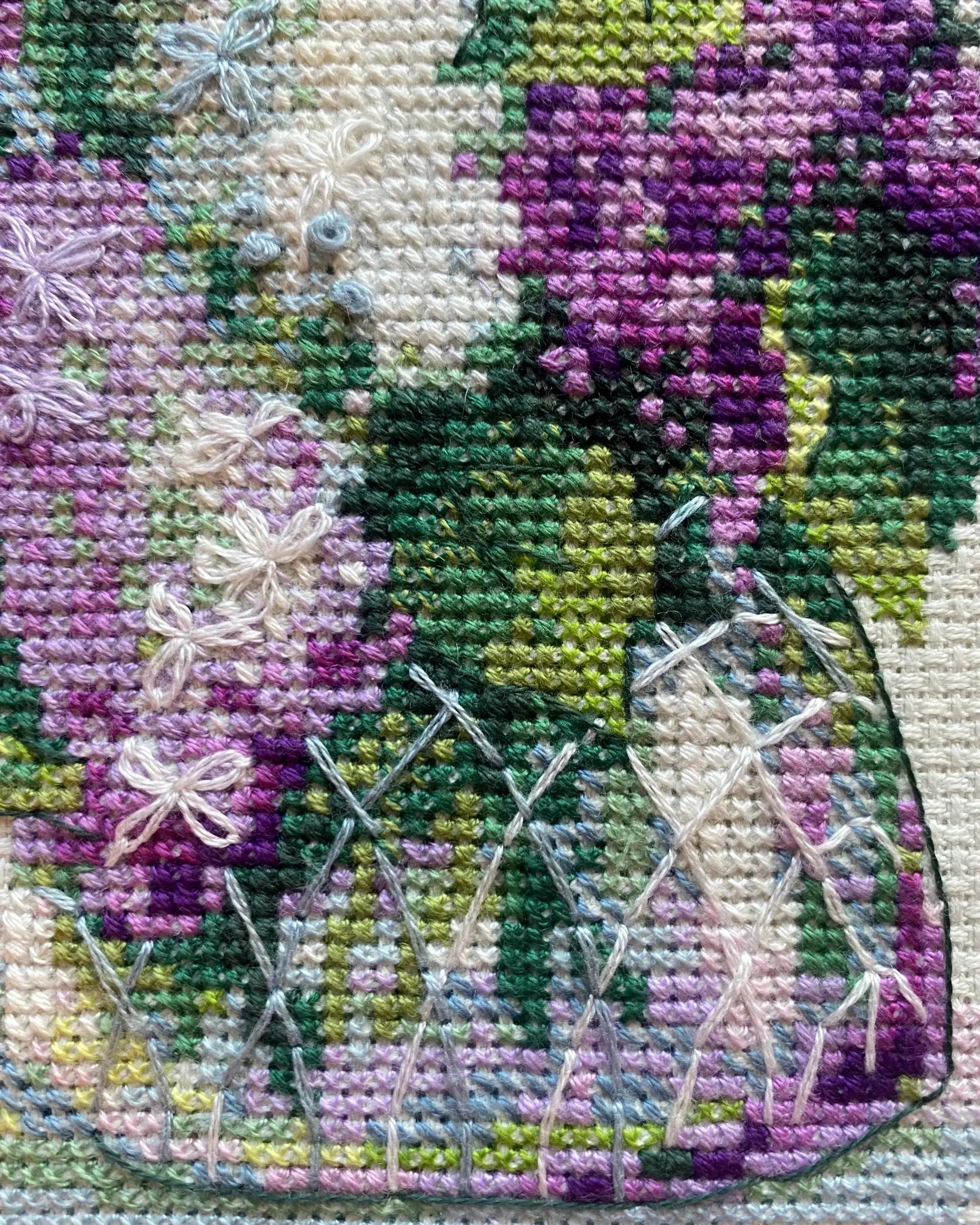 Blid Syren - RIOLIS Broderikit (24 x 30 cm)