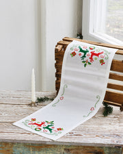 Rensdyr bordløber - Broderikit (28 x 76 cm)