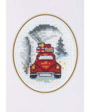Julekort med Bil & Gaver – Broderikit (9×13 cm)