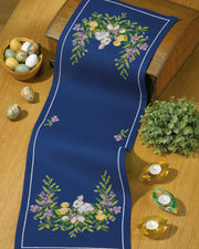 Påskeløber med hare – Broderikit (35x108 cm)