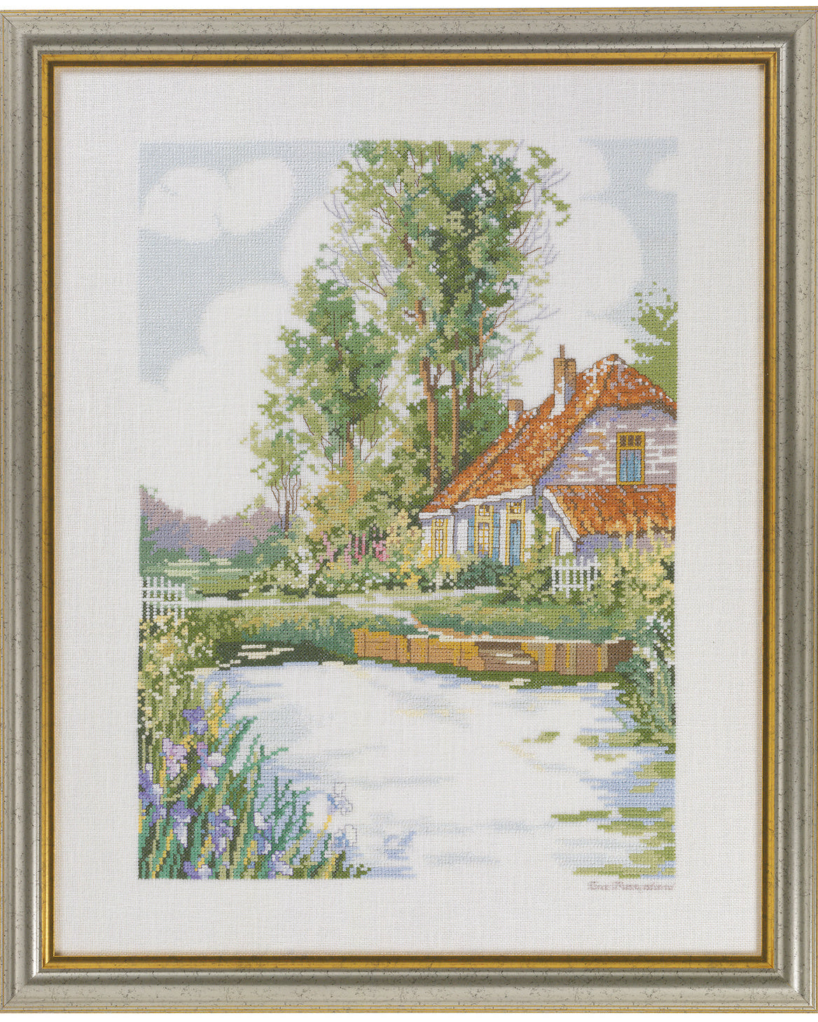 Hus ved Vand – Broderikit (40x50 cm)