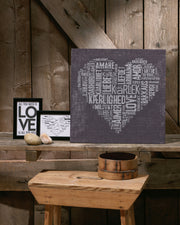 Love Hjerte Grå – Broderikit (39 x 39 cm)