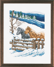Vinterfolden – Broderikit (29x37 cm)
