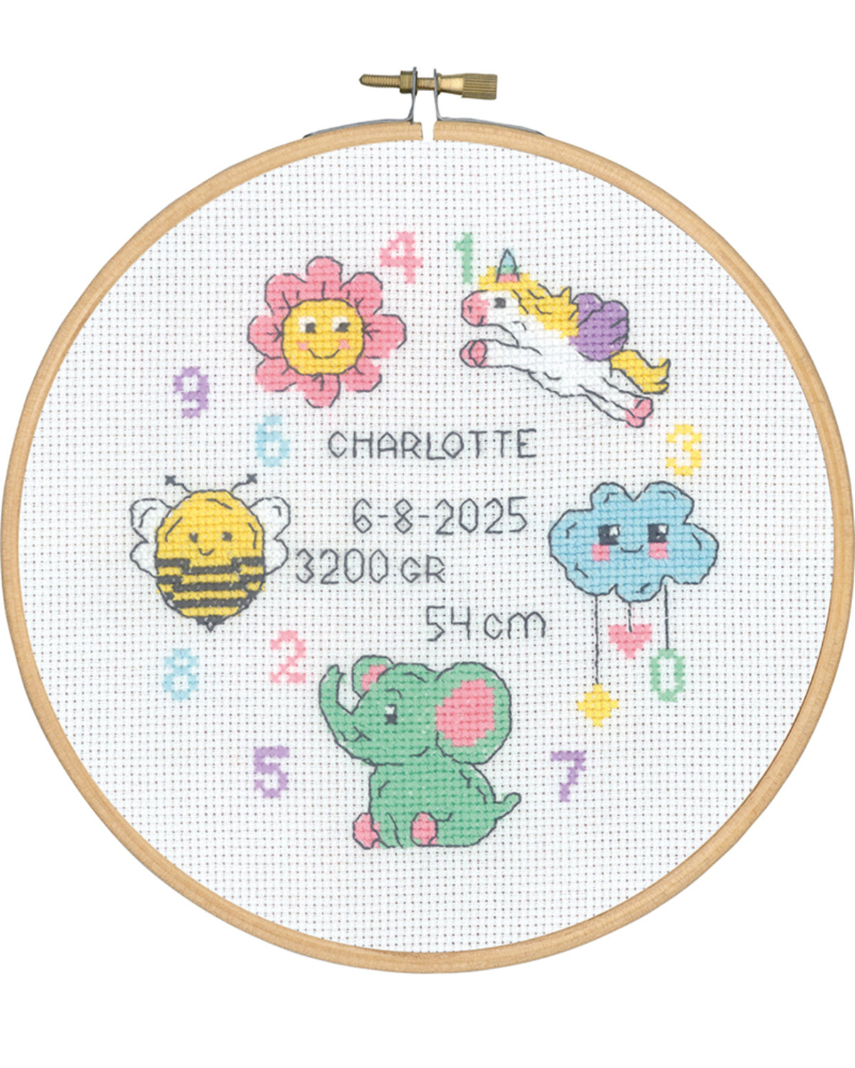 Fødselsbillede med dyr og tal – Broderikit (Ø18 cm)